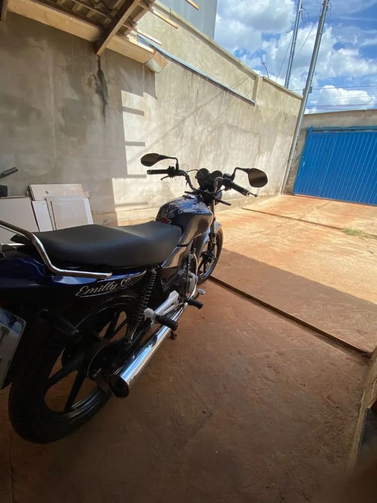 Vendo moto 