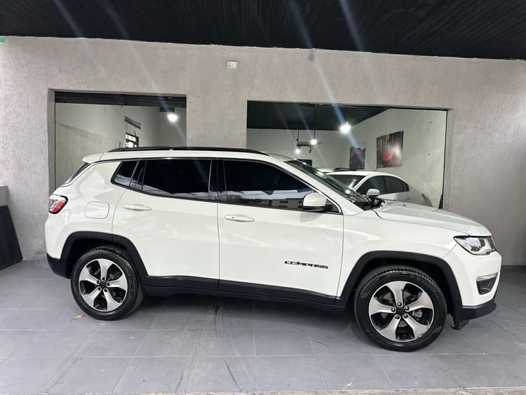 Jeep Compass Longitude 2.0 4X2 Flex 16V Aut. 2017