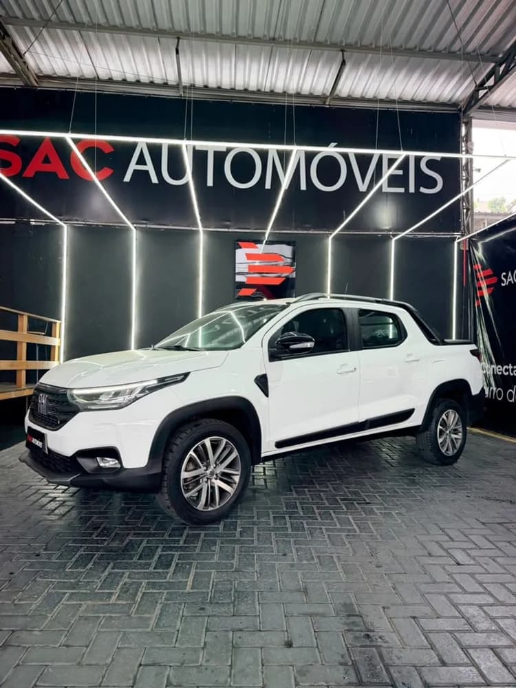 Fiat Strada Volcano 1.3 Flex 8V CD 2024
