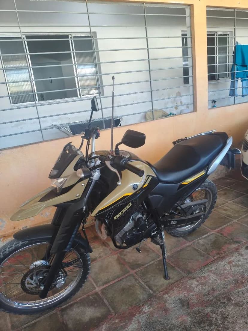 Vendo Lander 2024 nova