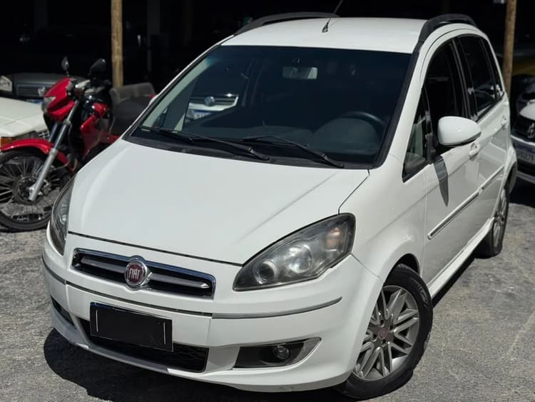 Fiat Idea Sporting 1.8 Flex 16V 5P 2012