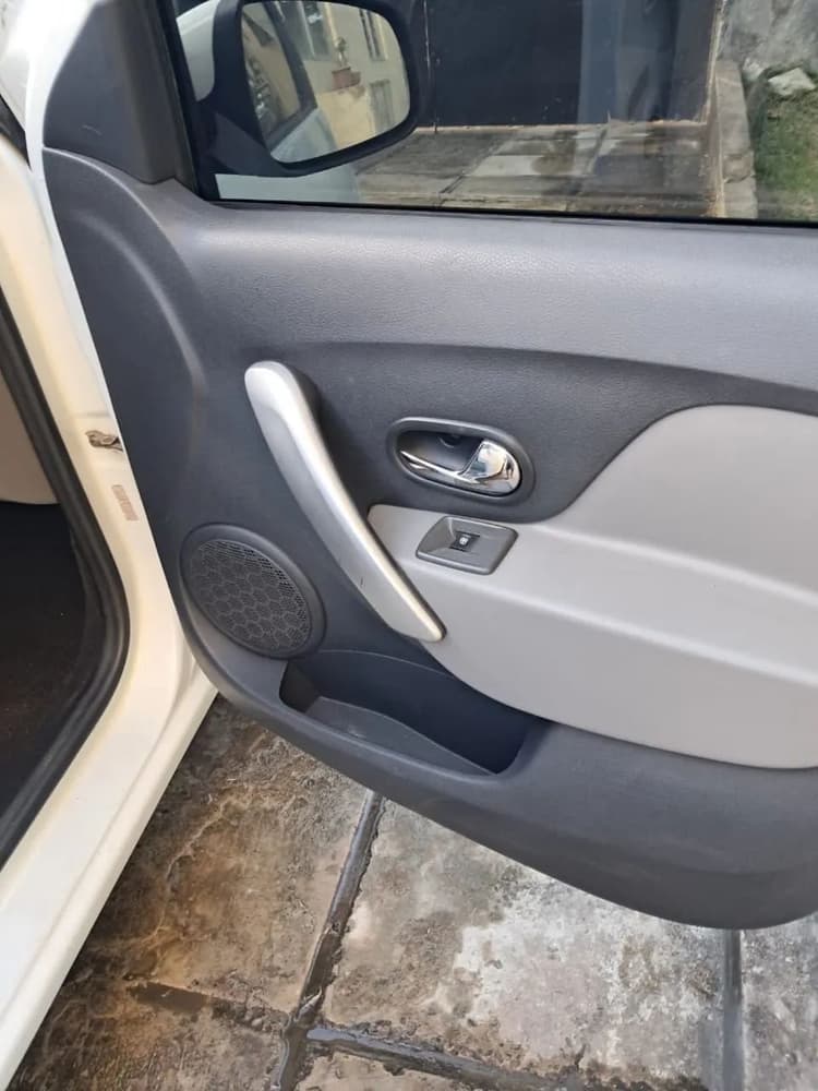 Renault Logan Expression Flex 1.6 16V 4P 2018