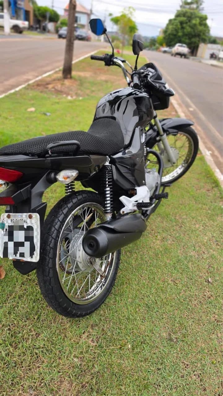 Moto 160 2020