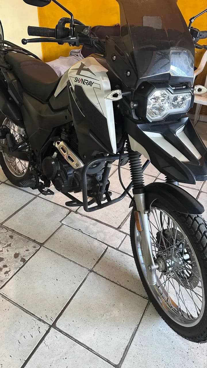 Shineray SHI 175 2025 e troco 