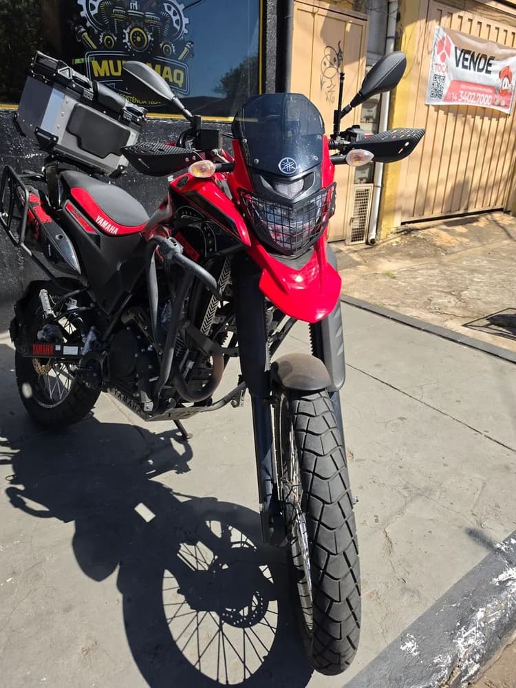 Lander 250 zerada + Acessórios 