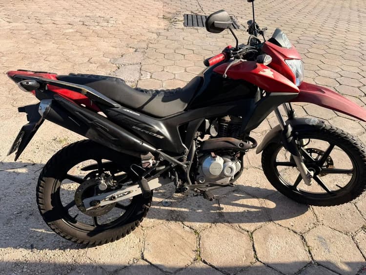 Moto Bros 160 completa 