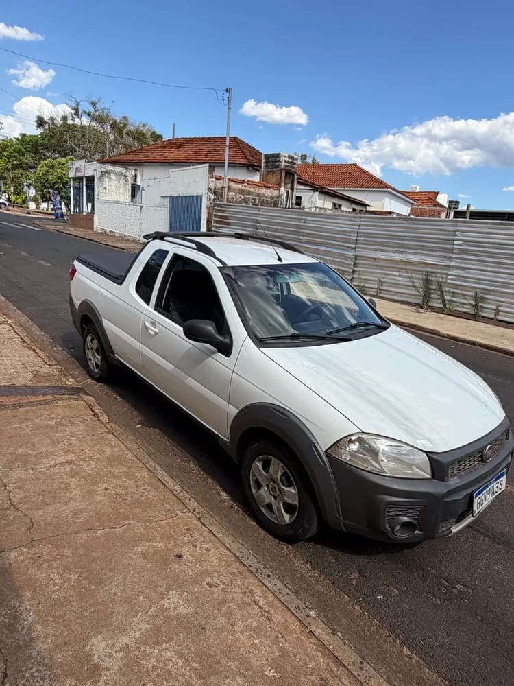 Fiat Strada Working Hard 1.4 Fire Flex 8V CE 2017