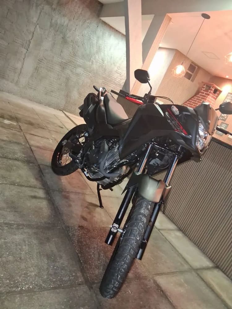 Sahara 300 modelo 2026
