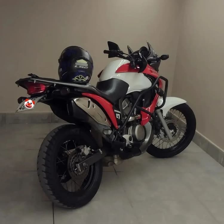 Honda Transalp 700cc
