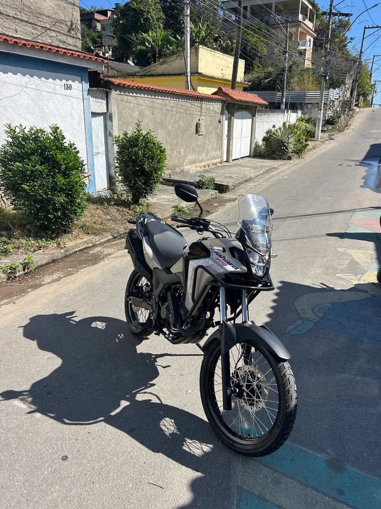 Saara muito nova 
