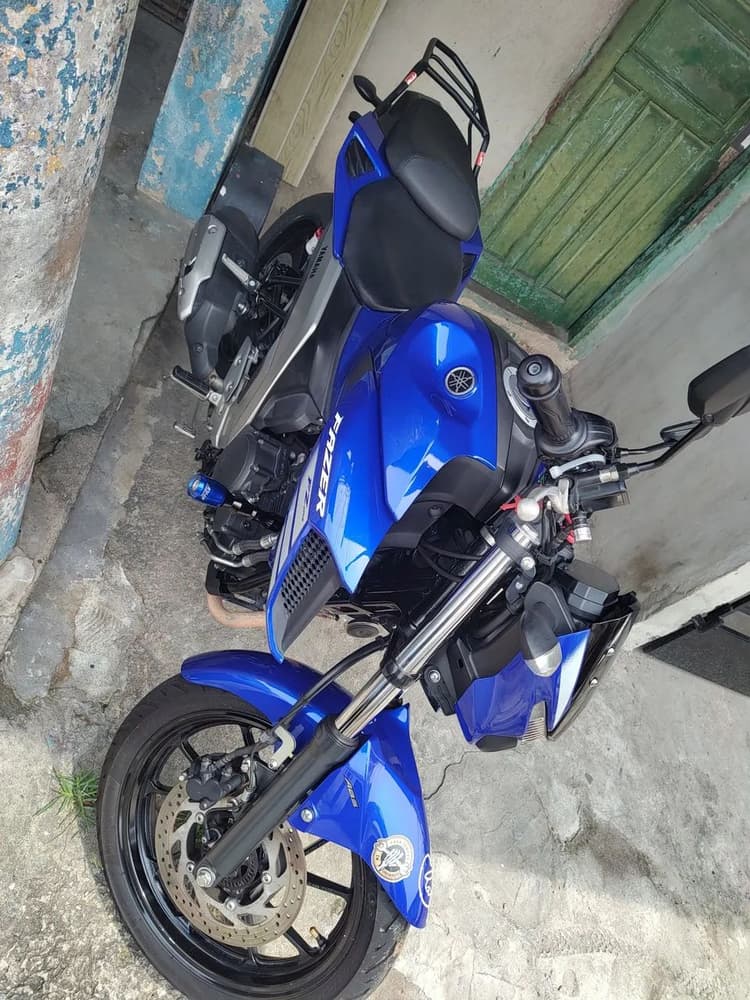 Fazer 250