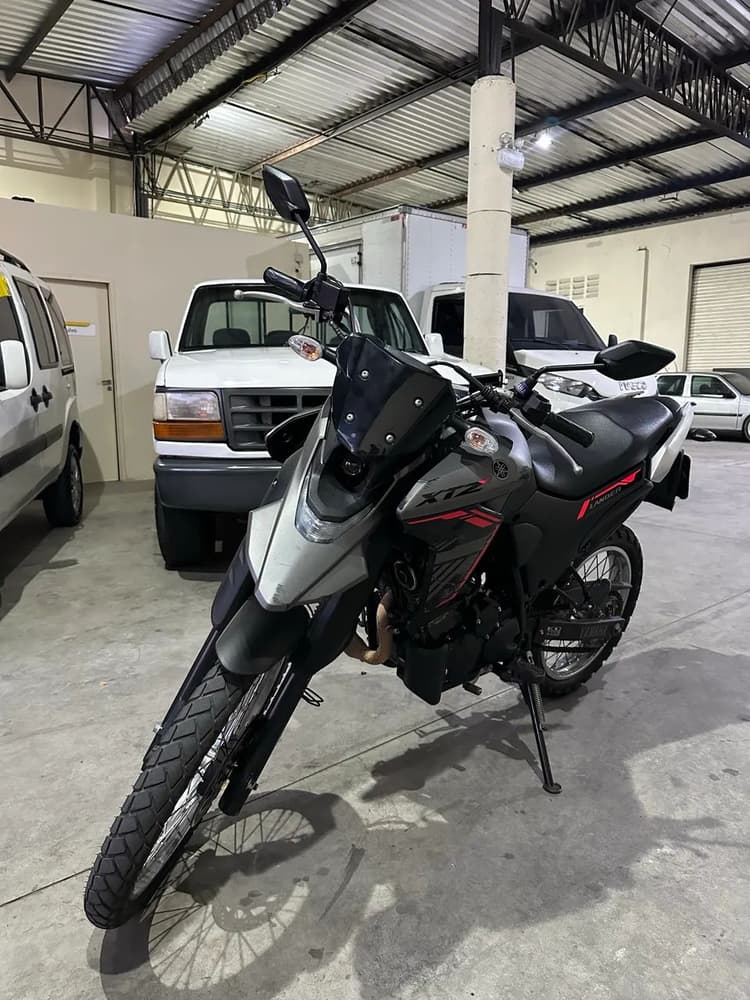 XTZ 250 LANDER
