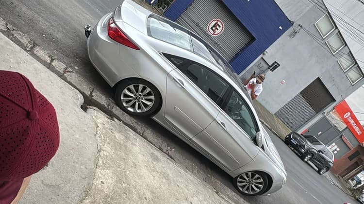Hyundai Sonata 2.4 16V 182cv 4P Aut. 2012