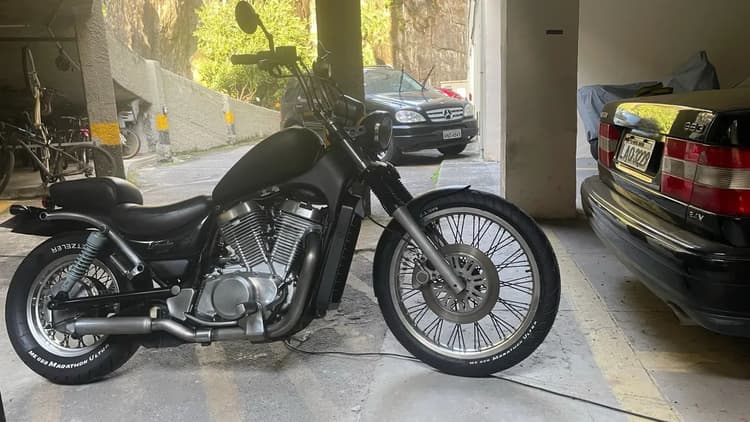 INTRUDER 800 