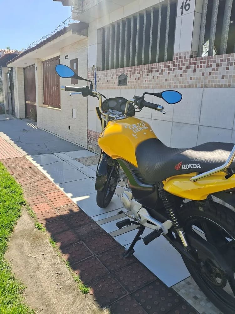 VENDO TITAN 150 EX 2013