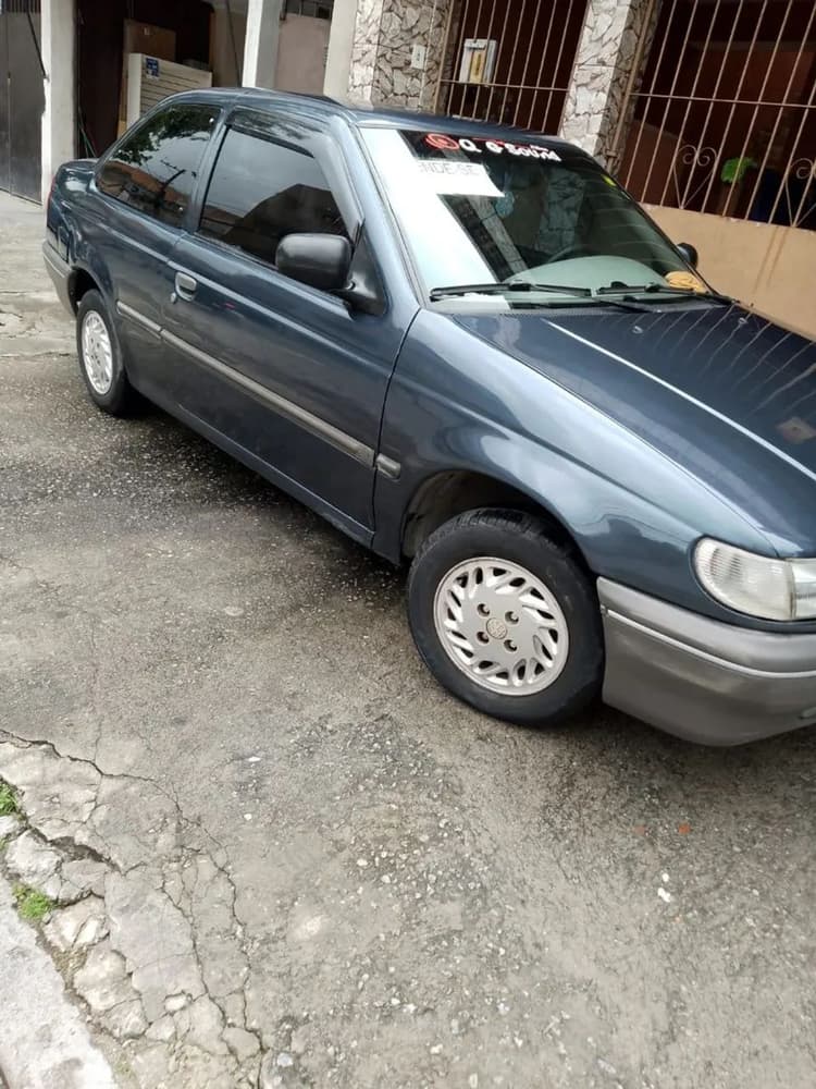 Volkswagen Logus GLI / GL 1.8 (álcool) 1993