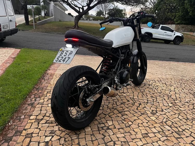 XT 600 - Customizada 