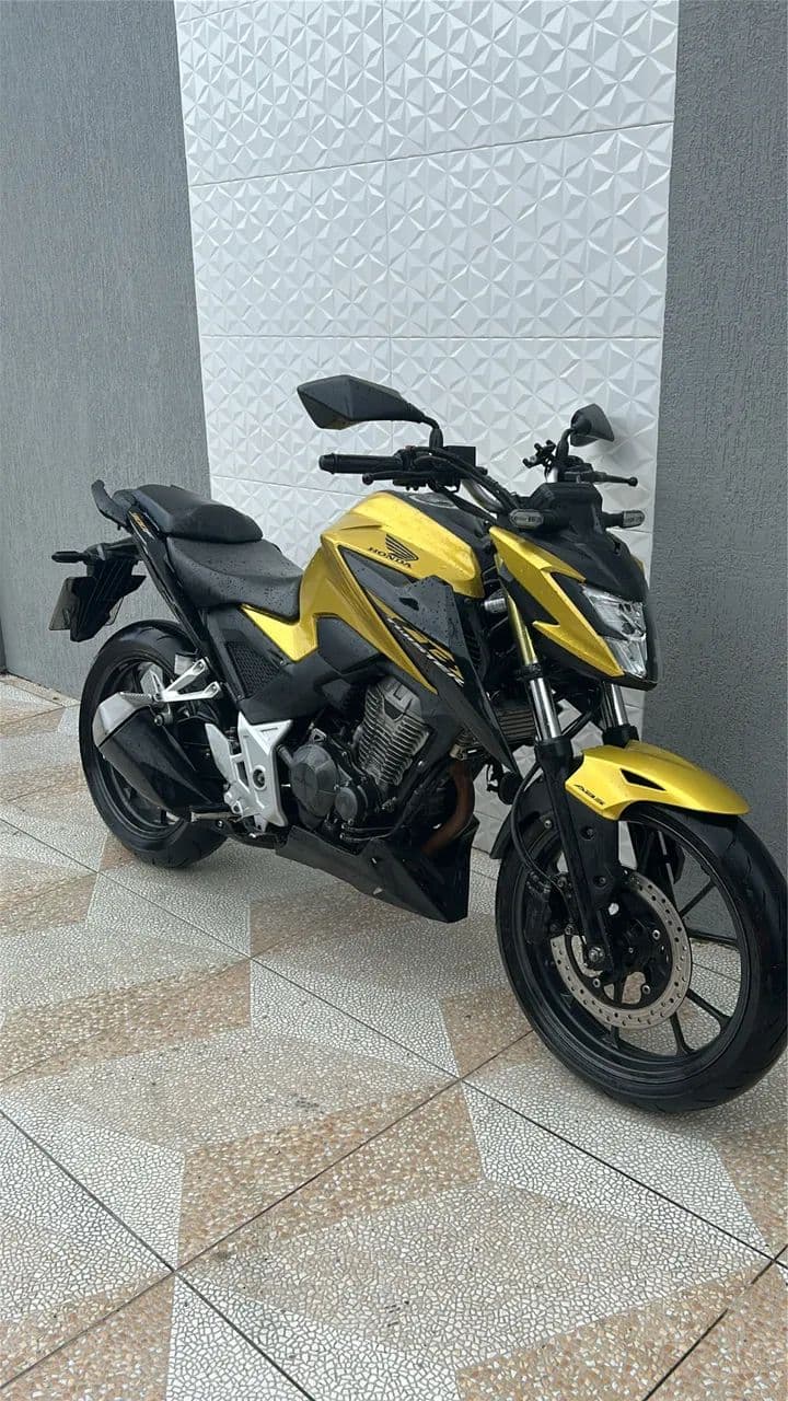 Vendo twister 300f 2023 