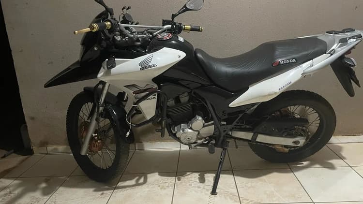 XRE 300 