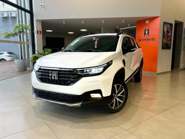 Fiat Strada Volcano 1.3 Flex 8V CD 2027