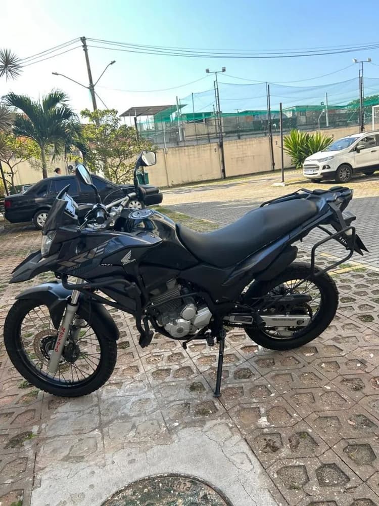 XRE 300