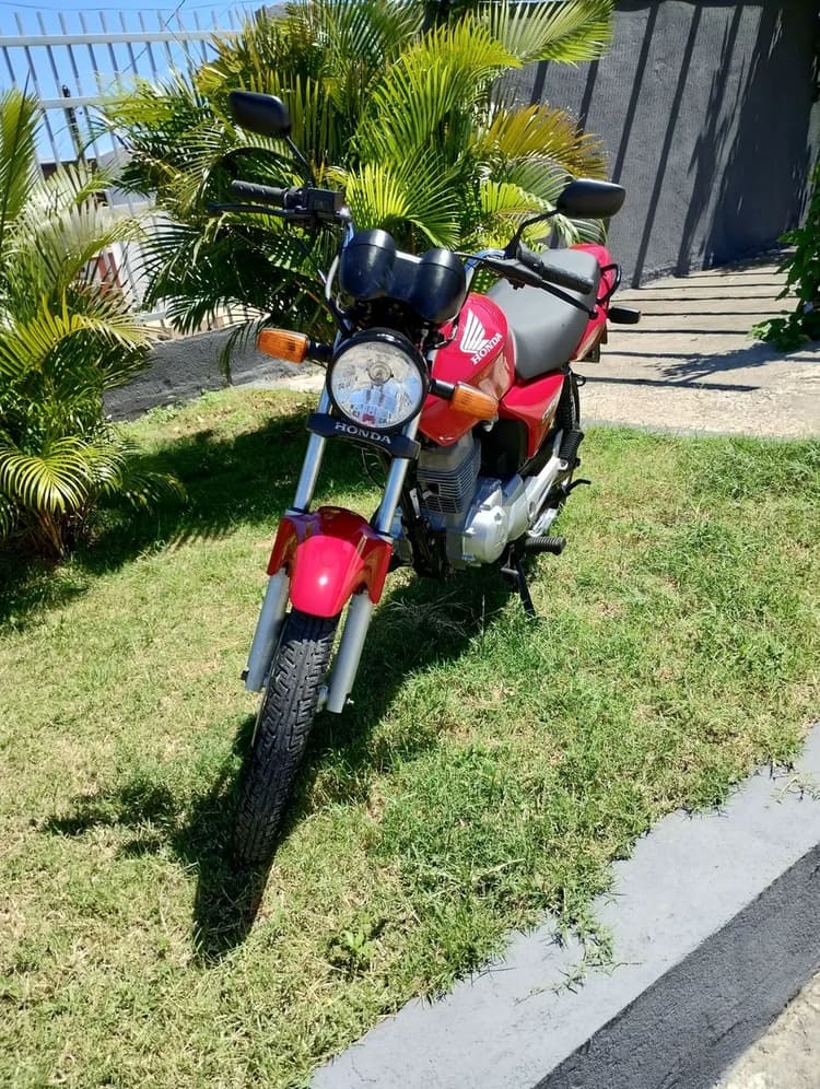 Titan 150