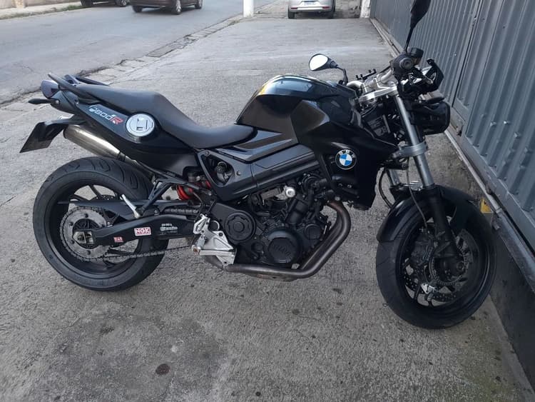 F800r  2013 aceito trocas 