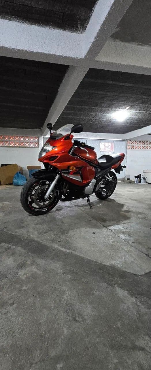 SUZUKI GSX650F 2011