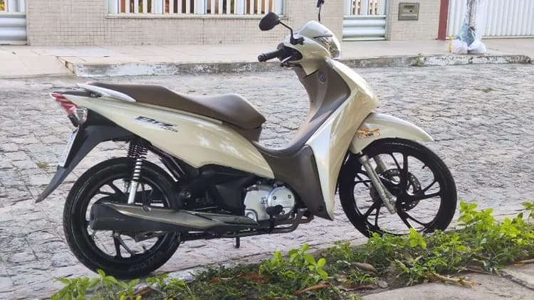 Biz 125 Branca Perolizada 
