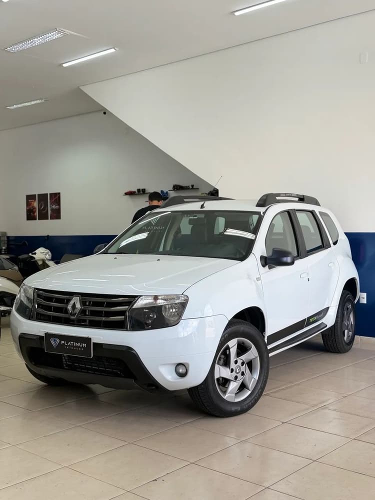 Renault Duster Dynamique 2.0 Hi-flex 16V Aut. 2014