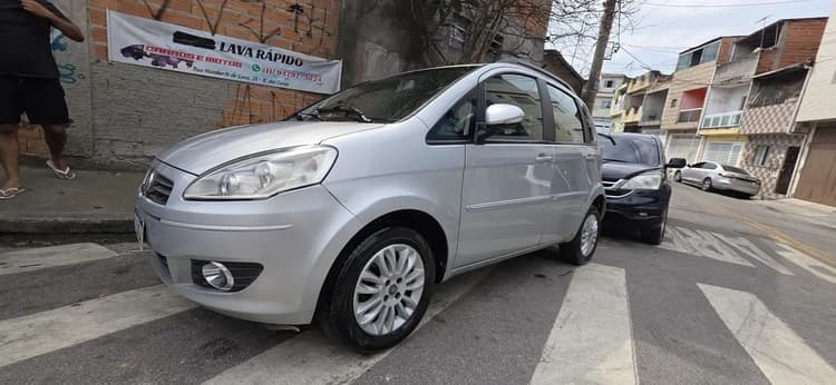 Fiat Idea Attractive 1.4 Fire Flex 8V 5P 2013