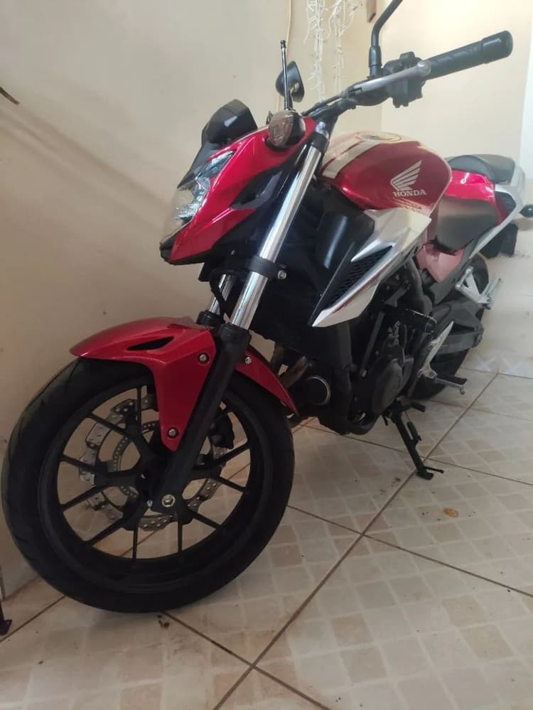 HONDA CB 500F 2019