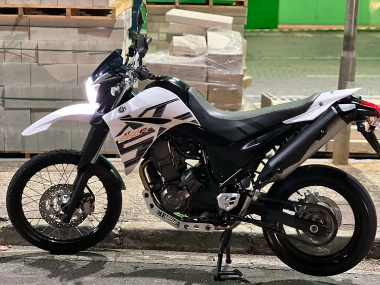 Vendo XT revisada preço bom 