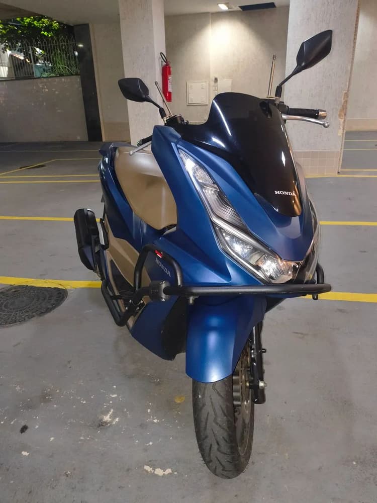 PCX sem detalhes!!!