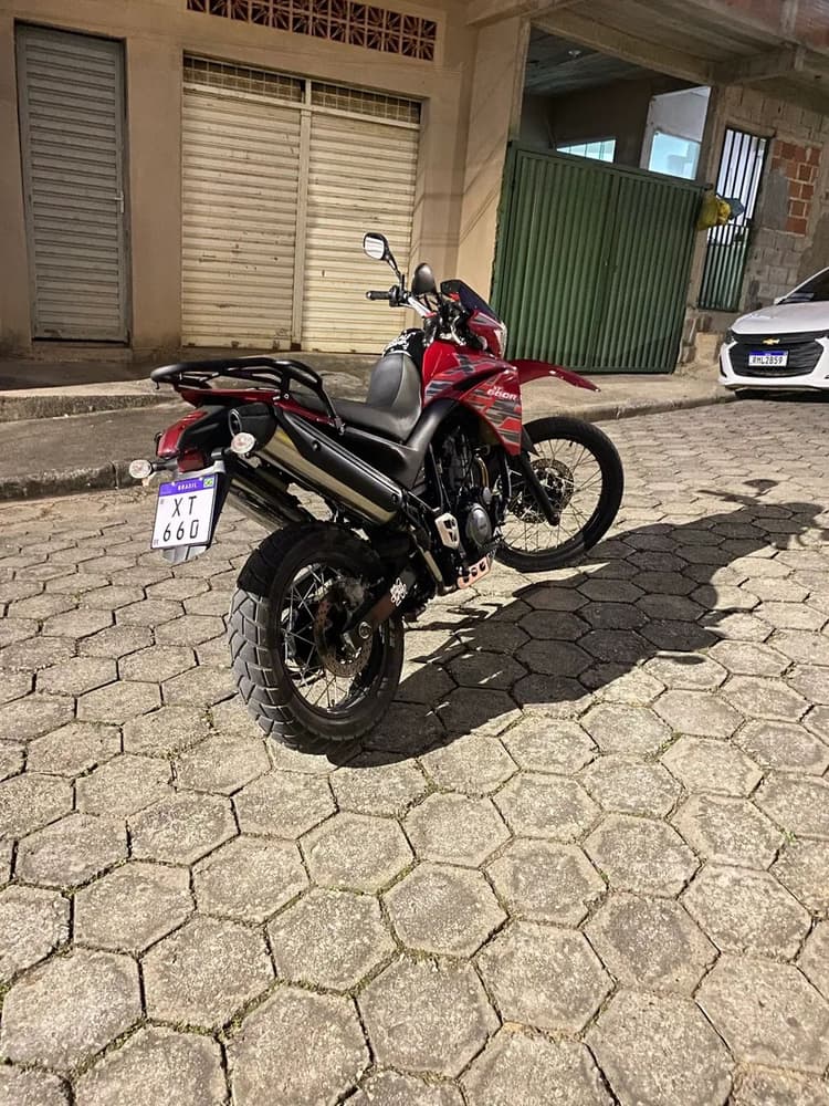Xt 660