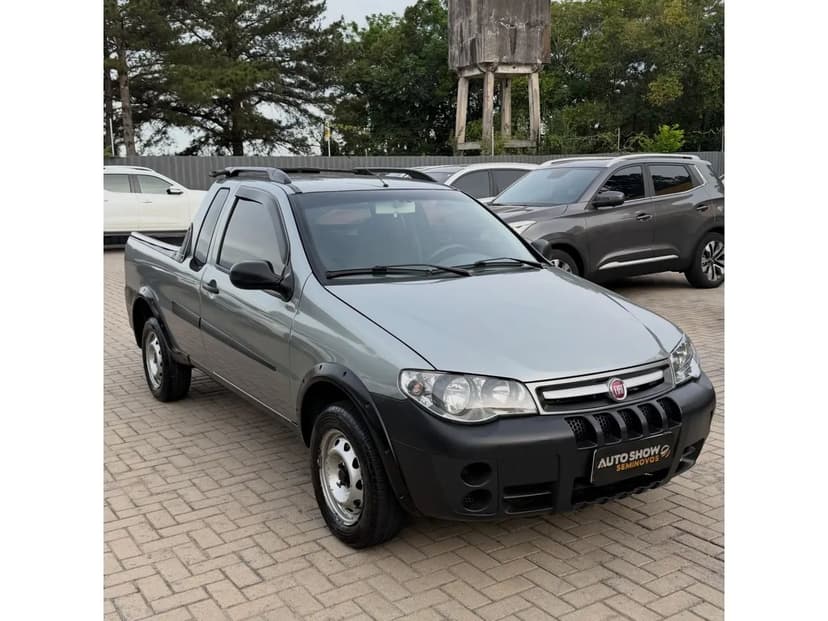 Fiat Strada 1.4 MPI Fire Flex 8V CE 2012