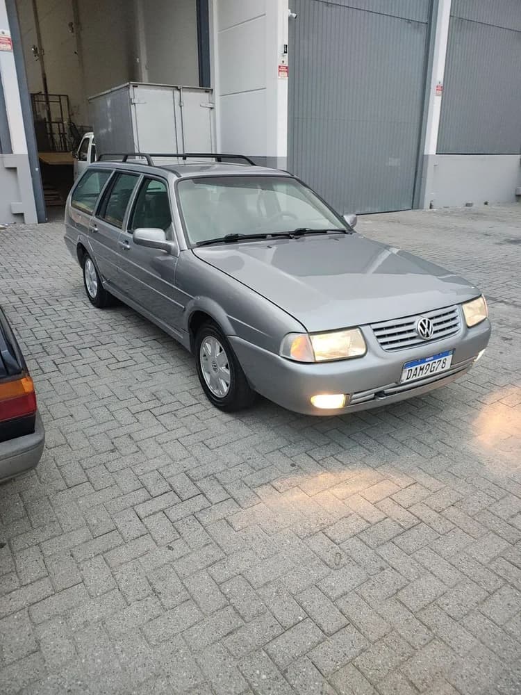 Volkswagen Quantum 2.0 MI (álcool) 2001