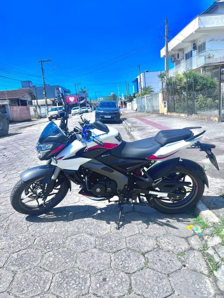 Dominar 160cc