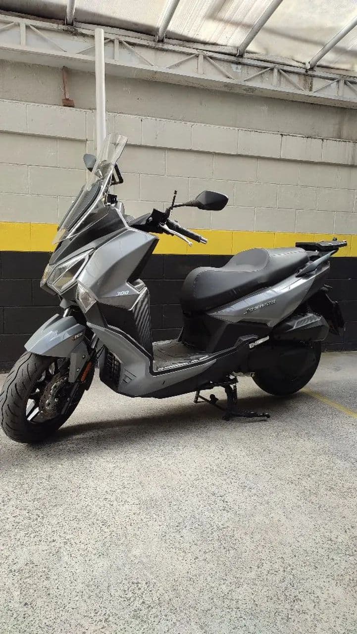 DAFRA/SYM JOYRIDE 300 - SUPER NOVA