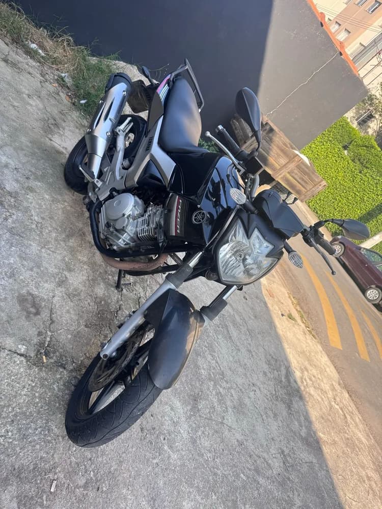 Fazer ys250