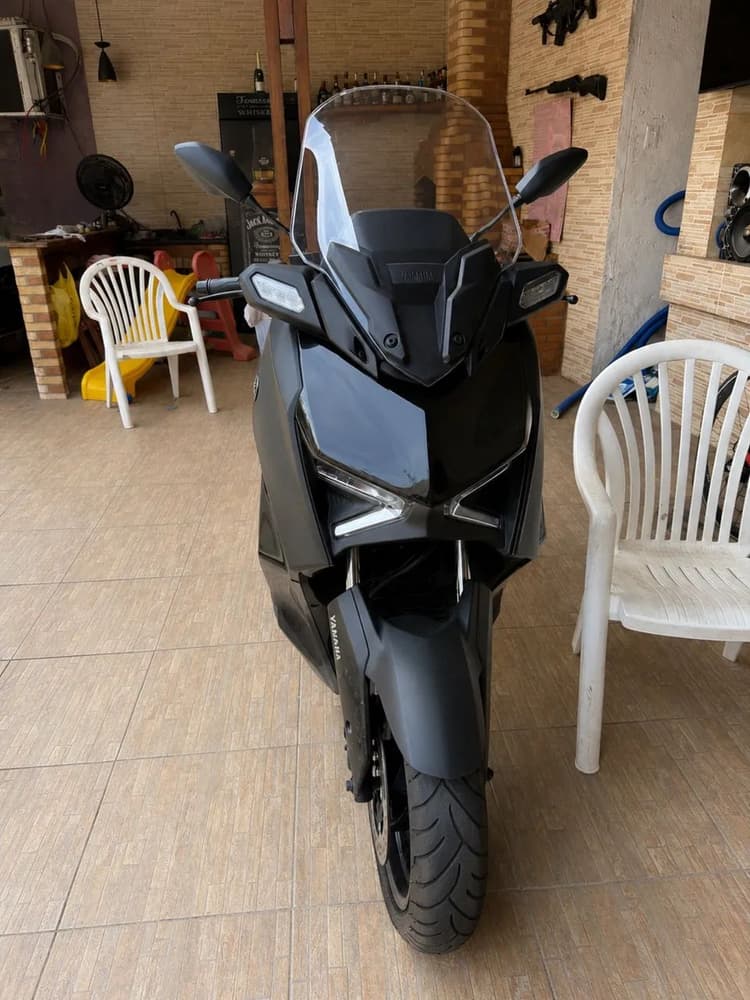 Xmax mais nova da OLX 