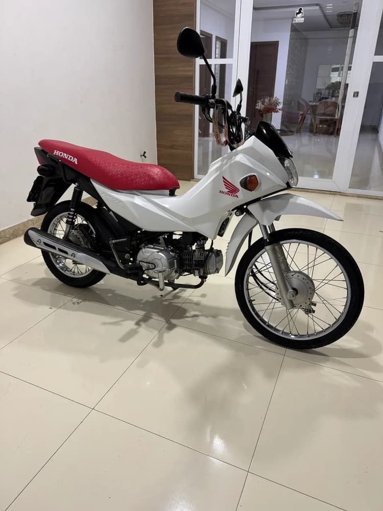 Pop 2025 com apenas 6.700 km