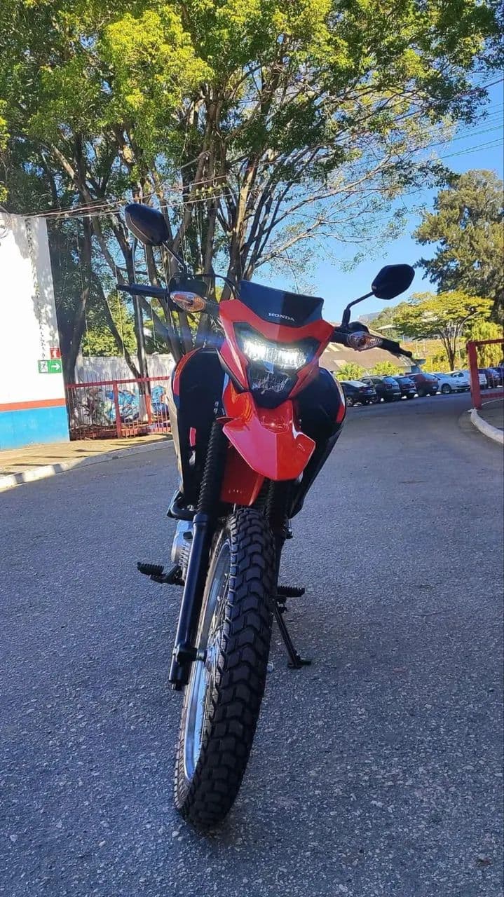bros 160