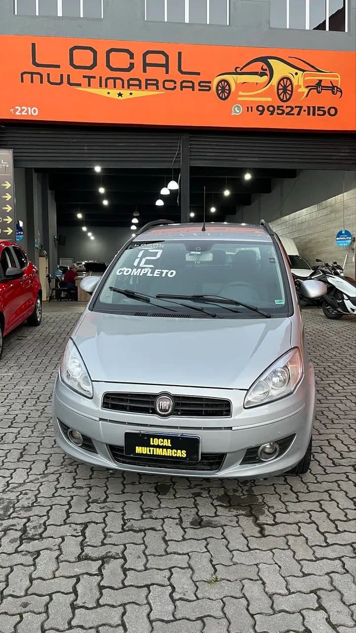 Fiat Idea Attractive 1.4 Fire Flex 8V 5P 2012