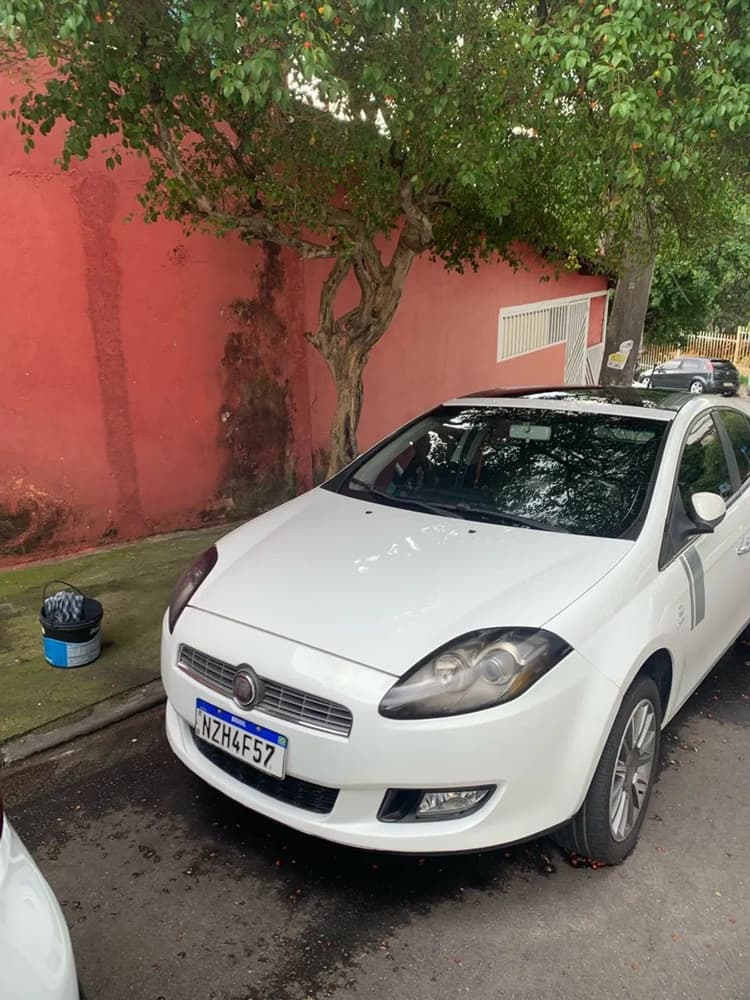 Fiat Bravo Absolute Dualogic 1.8 Flex 16V 5P 2012