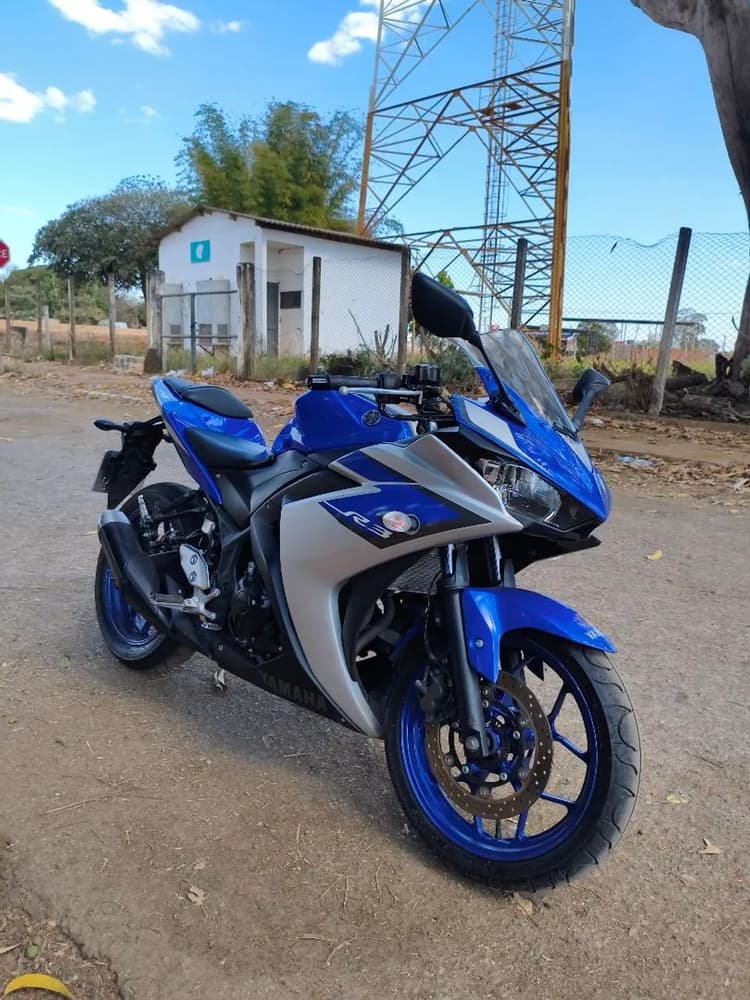 R3 