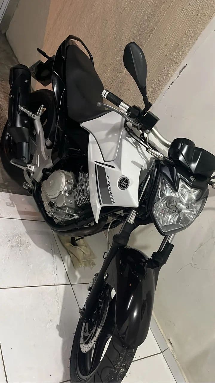 Fazer 250 2014