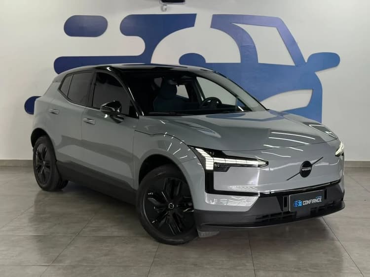 Volvo EX30 E60 Core (elétrico) 2024
