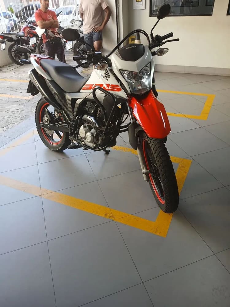 Moto de particular, qualquer dúvidas 7998806-0414 