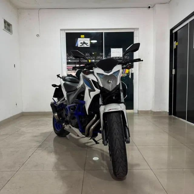 CB500F IMPECÁVEL